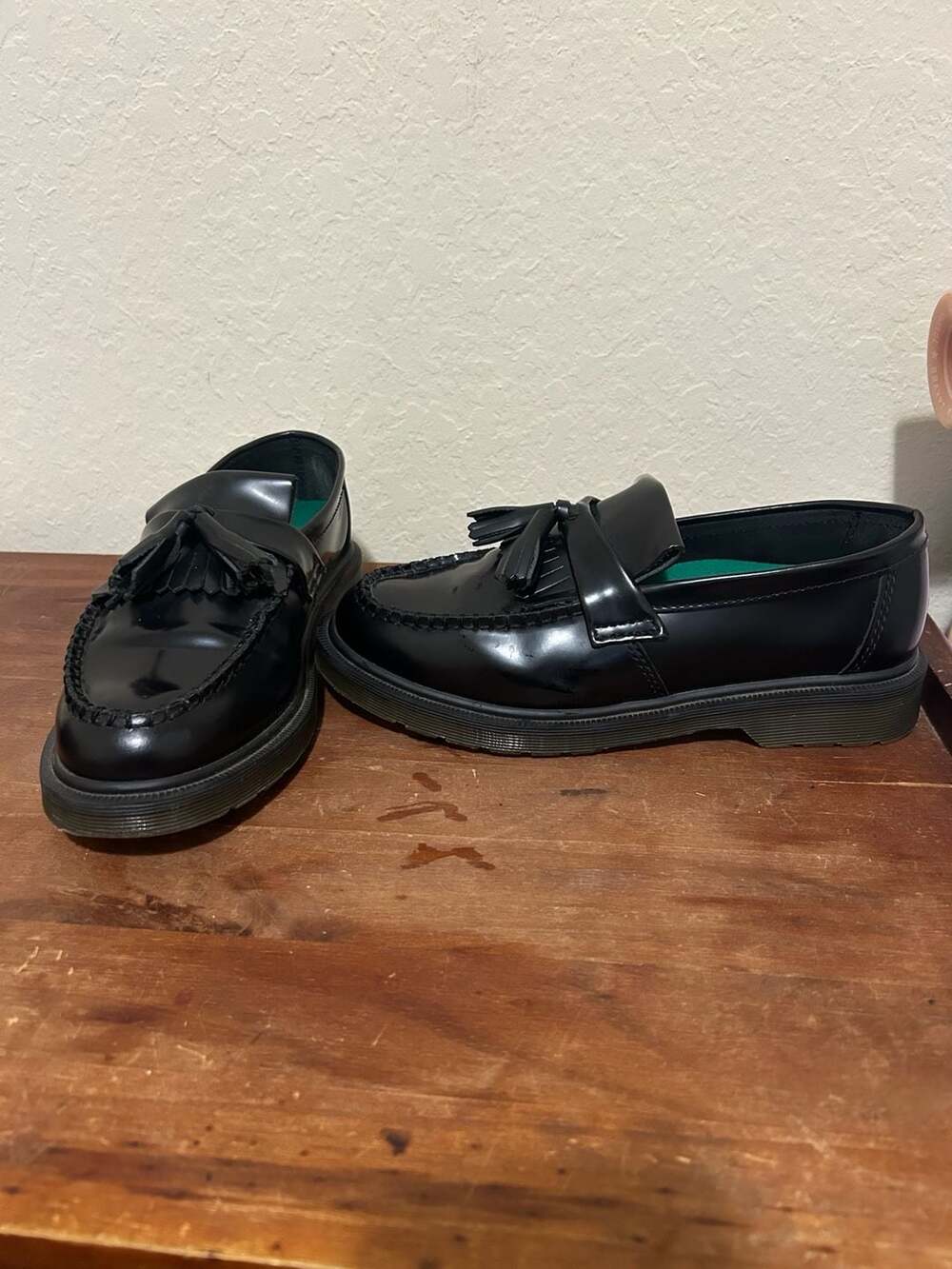 Dr. Martens Adrian Black Smooth Tassel Loafers Size 7 Men’s - Picture 3 of 10